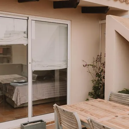 Atico Padre Mariana Apartment